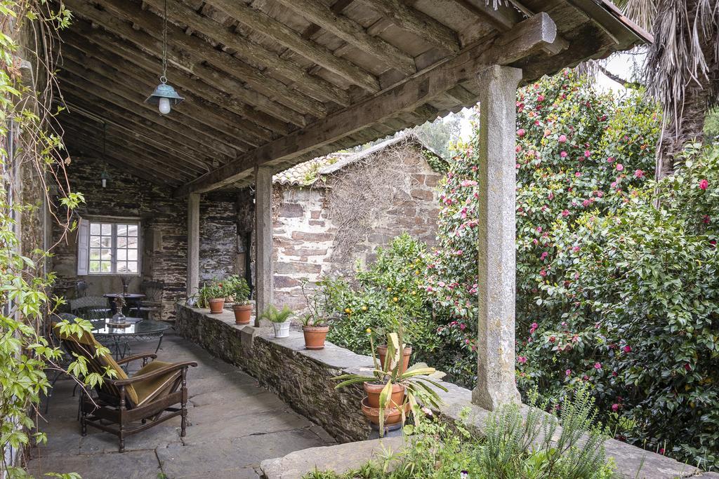 Pazo De Andeade Guest House Стая снимка